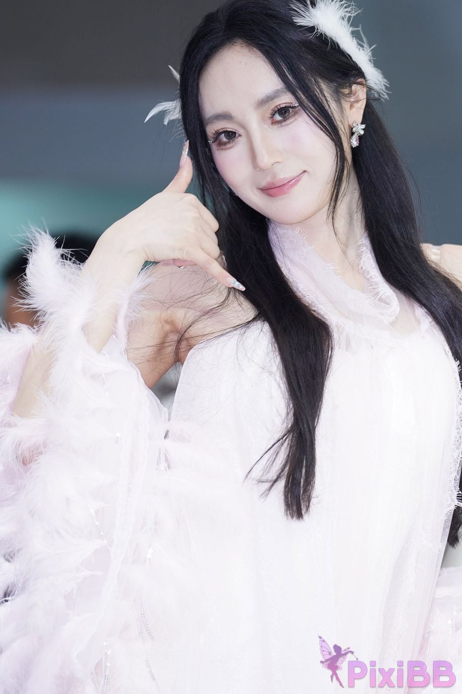 Featured Street Photography Works No.6000 goddess in white dress YU Bai PixiBB.COM 145