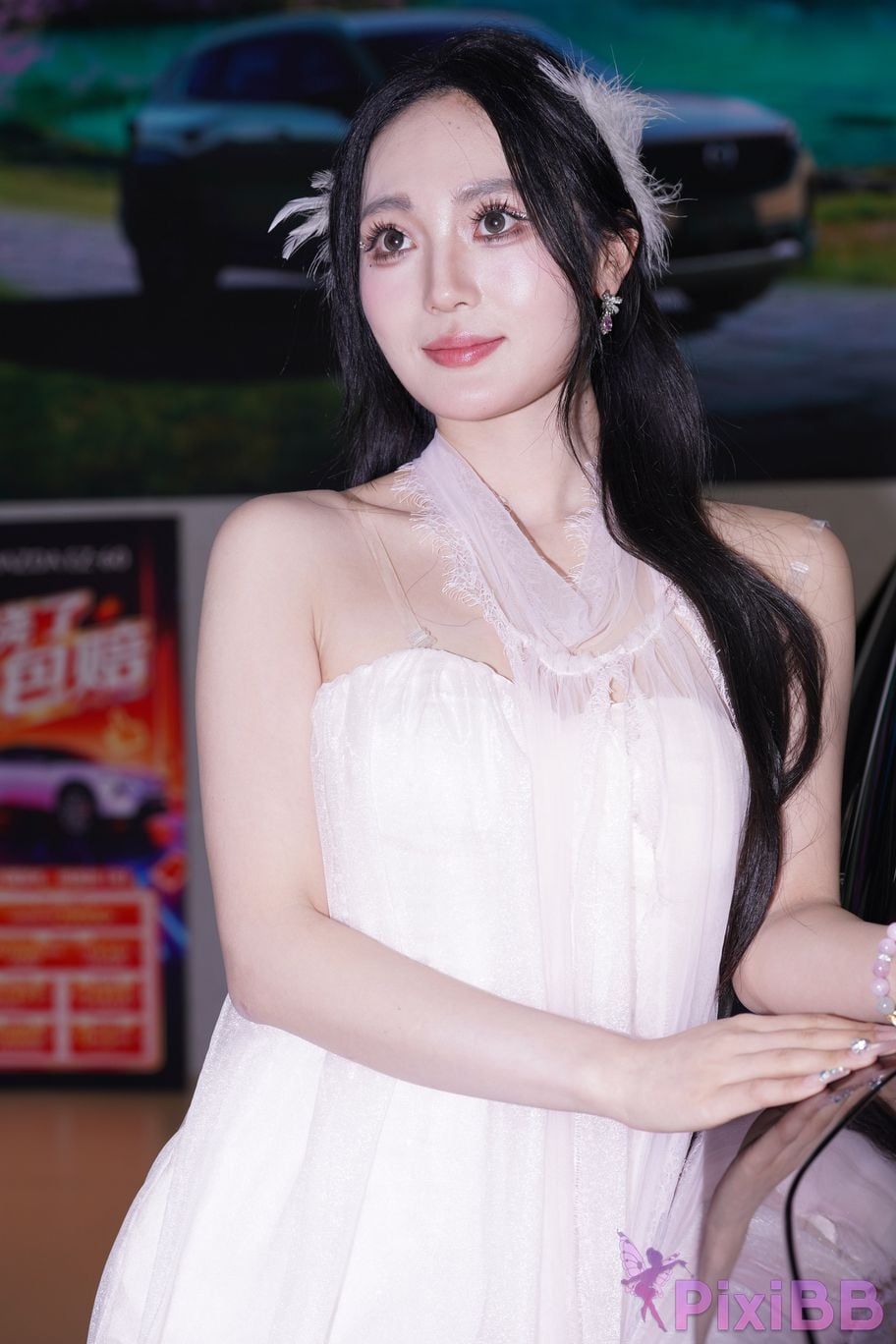 Featured Street Photography Works No.6000 goddess in white dress YU Bai PixiBB.COM 174