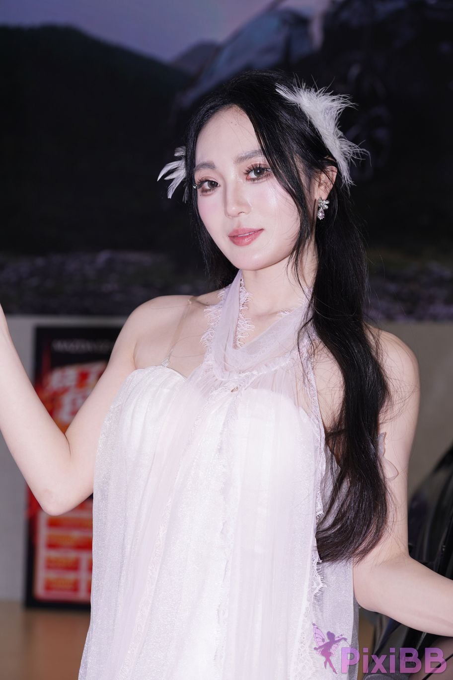 Featured Street Photography Works No.6000 goddess in white dress YU Bai PixiBB.COM 199