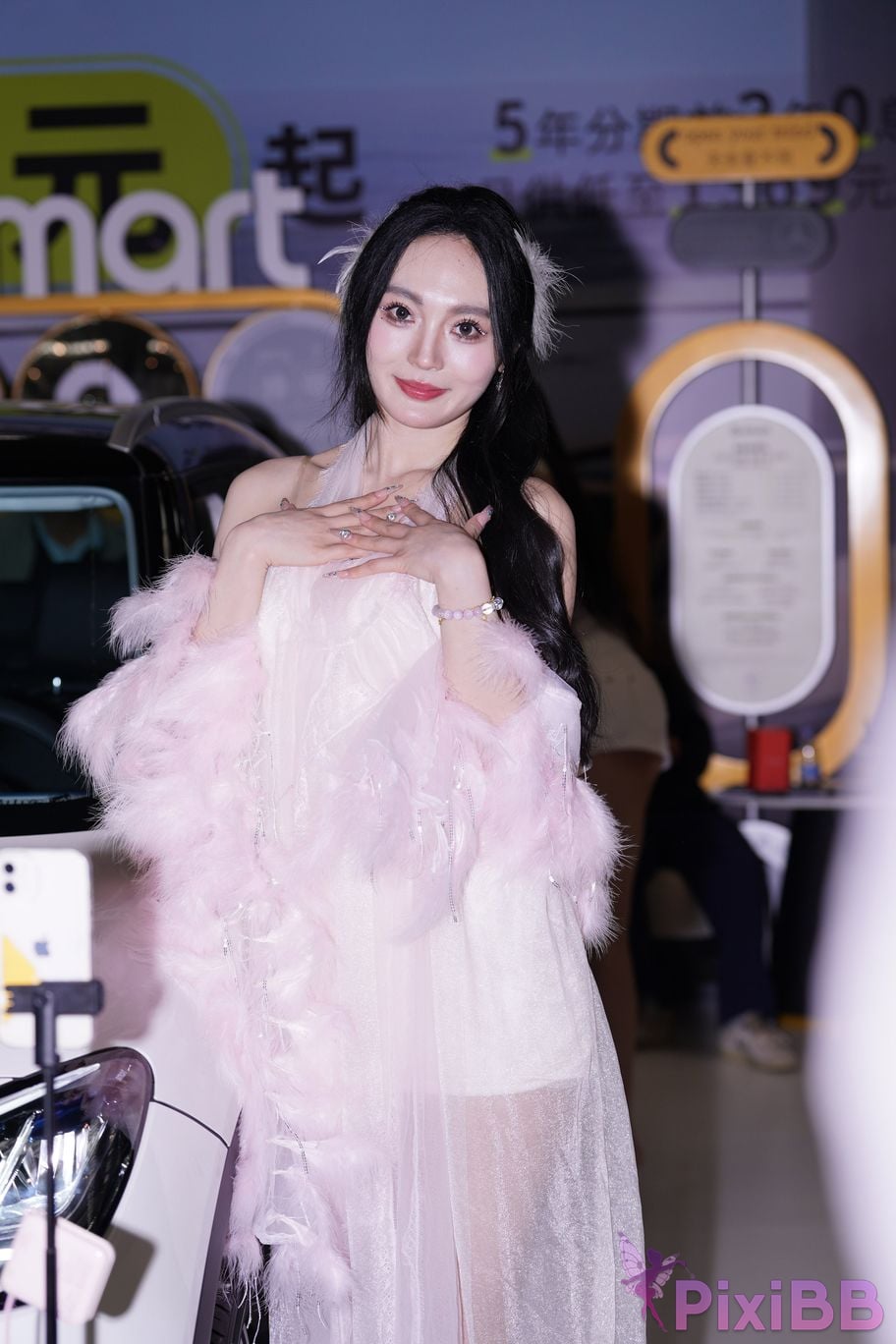 Featured Street Photography Works No.6000 goddess in white dress YU Bai PixiBB.COM 256