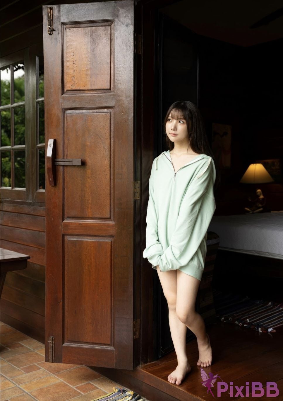 Japanese Idol Saki Sasaki BEAST of LIP PixiBB.COM 002