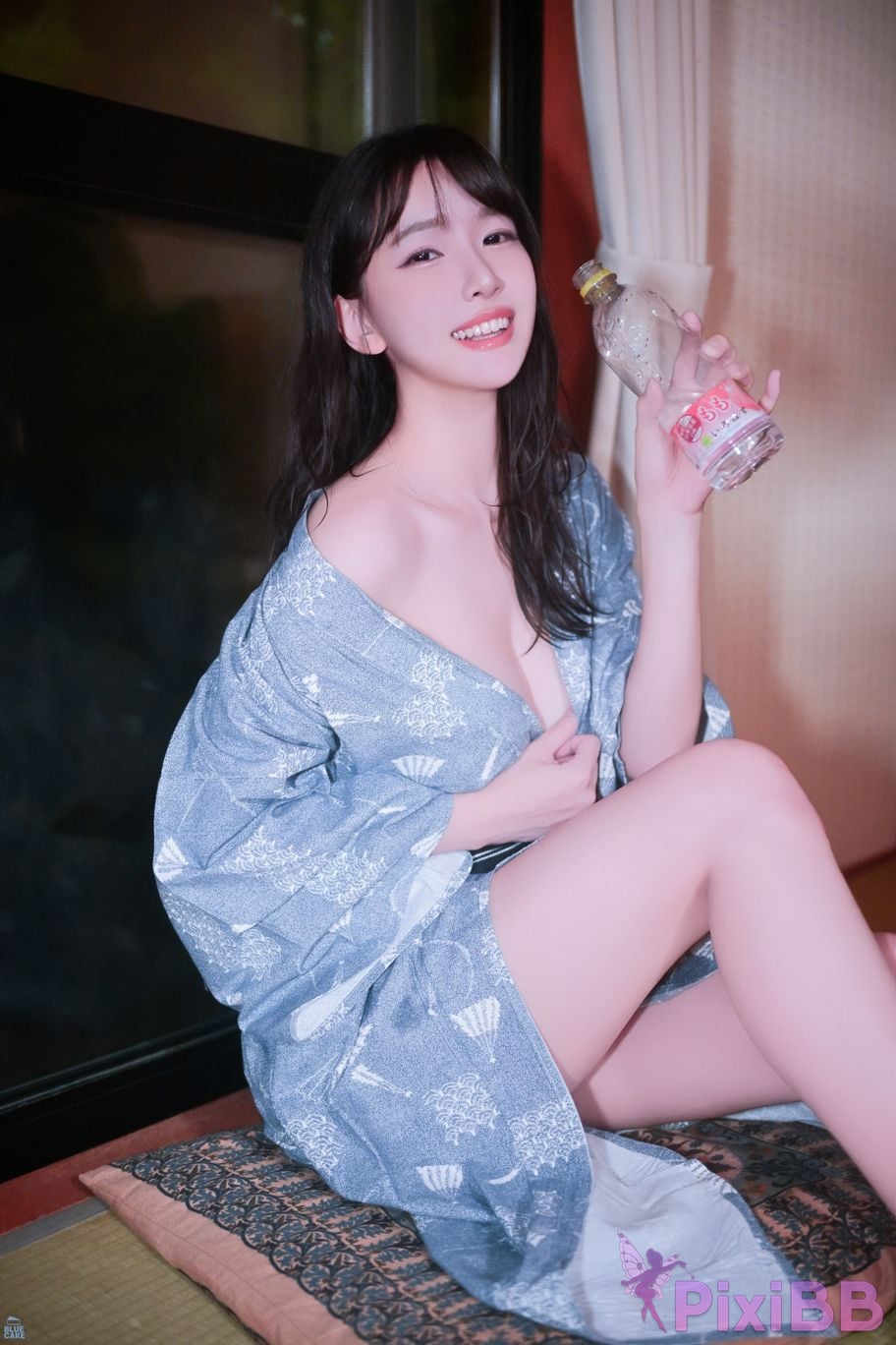 BLUECAKE Lee Ahrin KIMONO PixiBB.COM 194