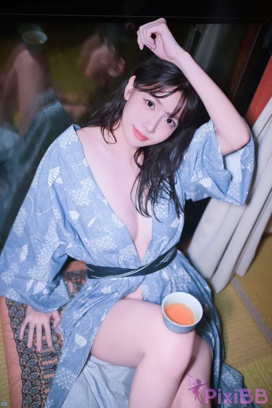BLUECAKE Lee Ahrin KIMONO PixiBB.COM 219