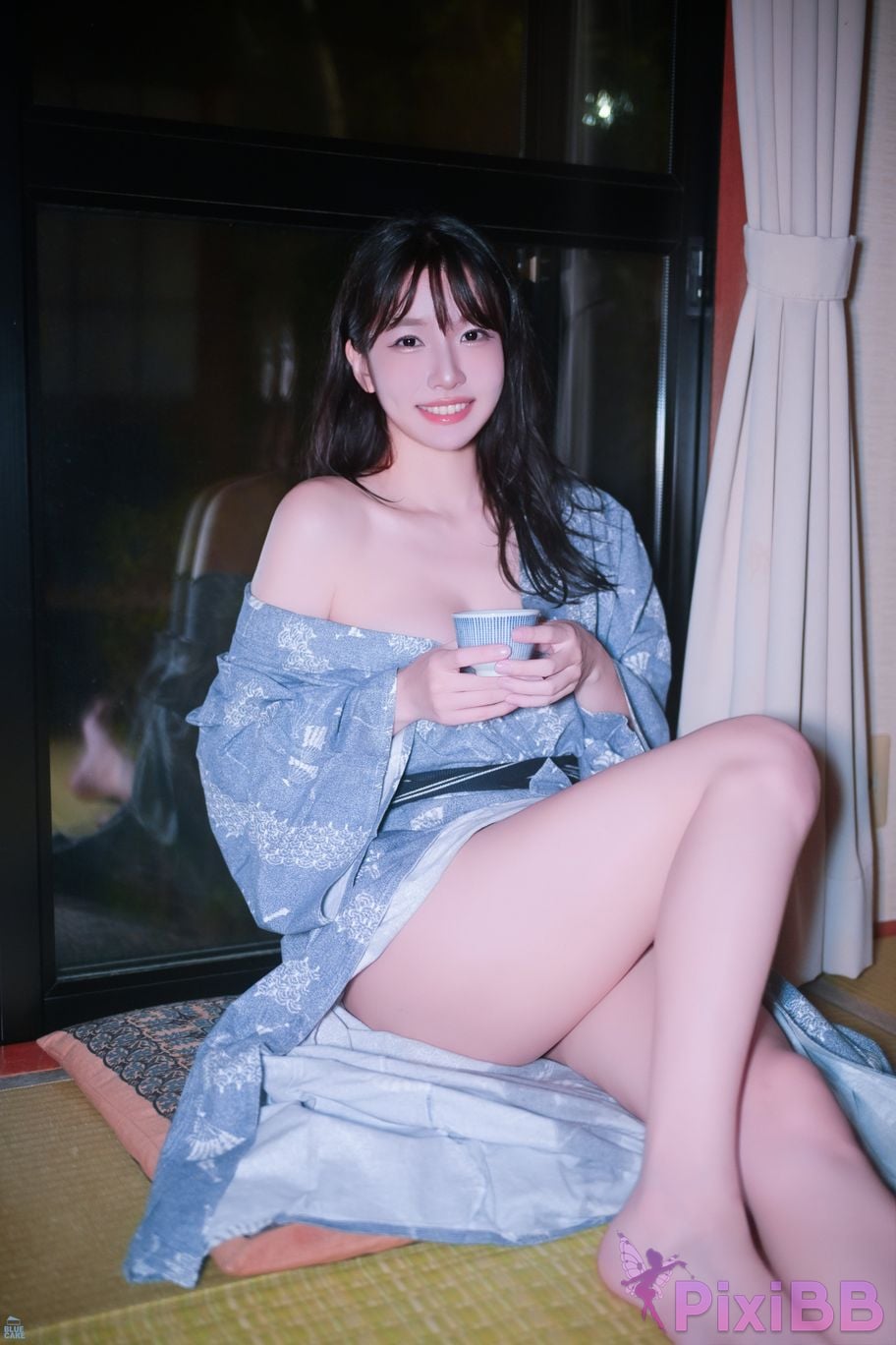 BLUECAKE Lee Ahrin KIMONO PixiBB.COM 238