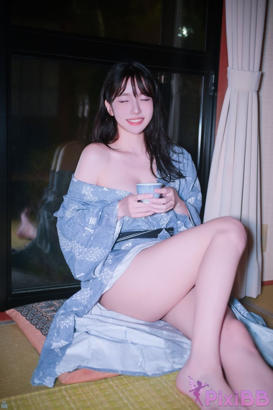 BLUECAKE Lee Ahrin KIMONO PixiBB.COM 239