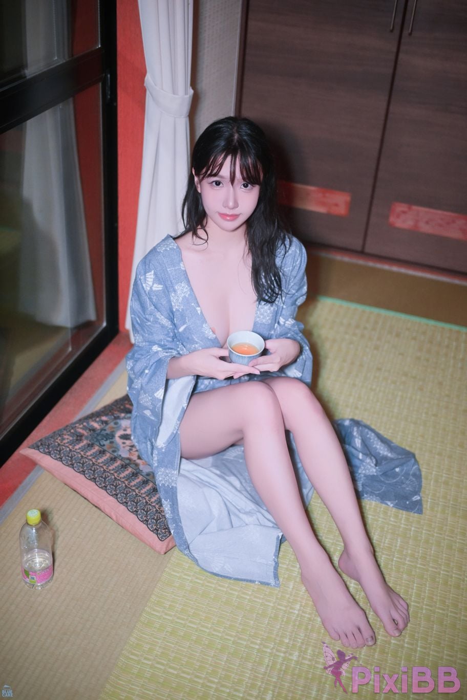 BLUECAKE Lee Ahrin KIMONO PixiBB.COM 246