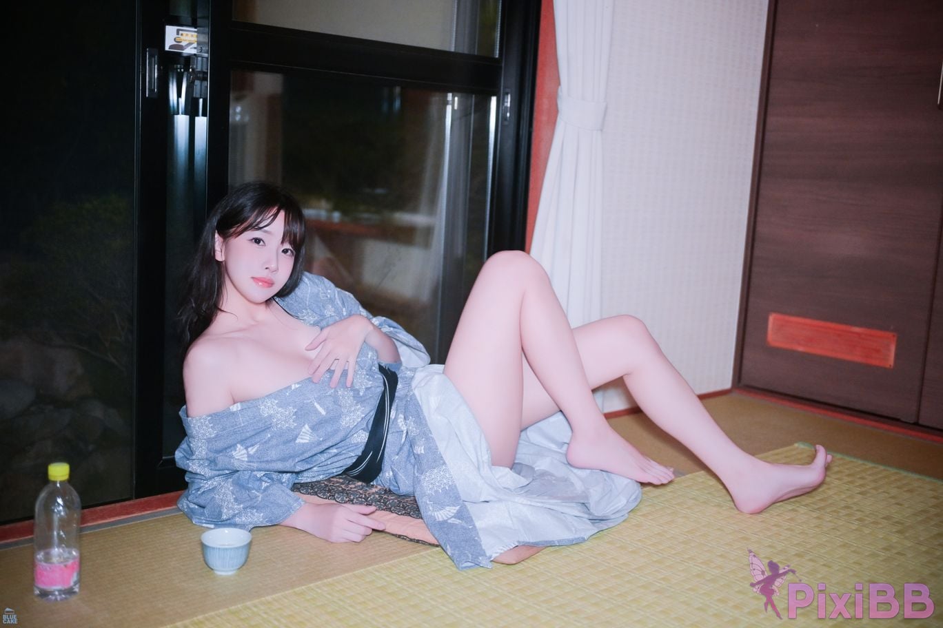 BLUECAKE Lee Ahrin KIMONO PixiBB.COM 251
