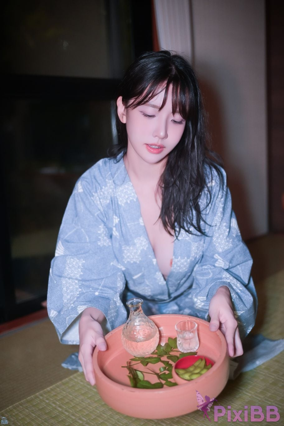 BLUECAKE Lee Ahrin KIMONO PixiBB.COM 285
