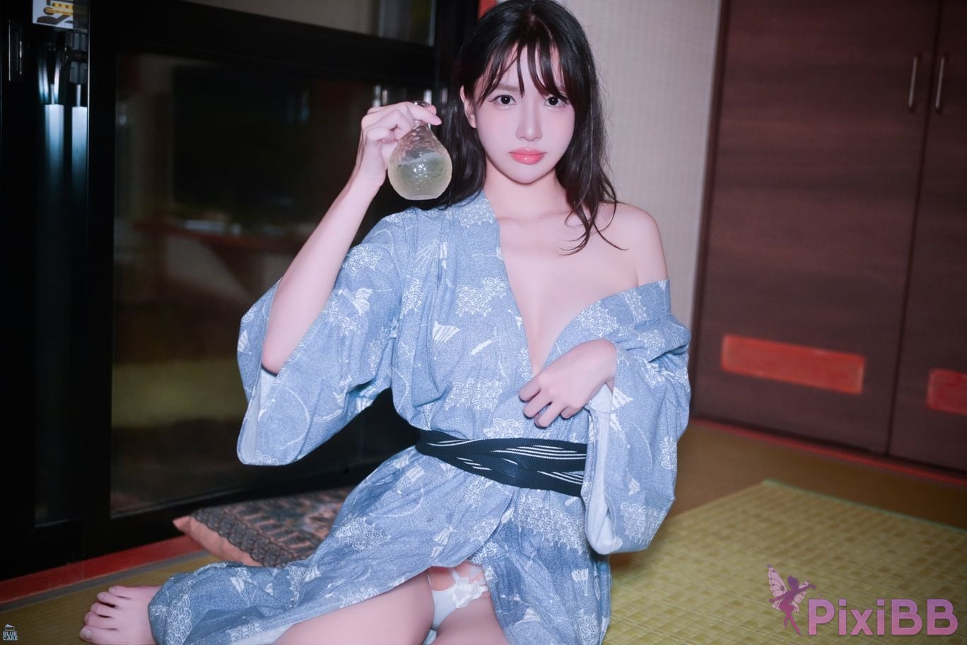 BLUECAKE Lee Ahrin KIMONO PixiBB.COM 323