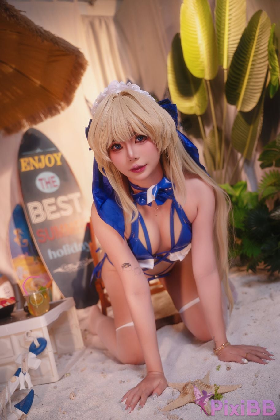 Cosplayer Miinmeow Asuma Toki Blue Archive PixiBB.COM 009