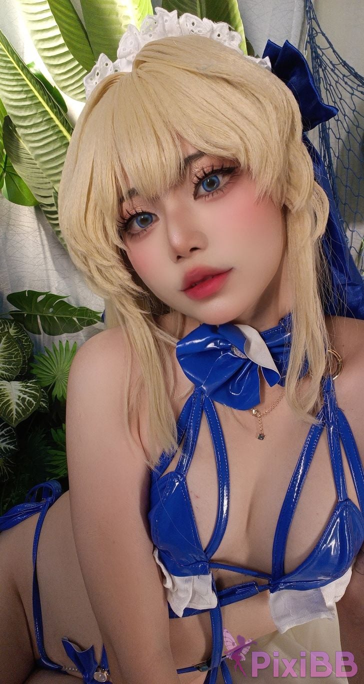 Cosplayer Miinmeow Asuma Toki Blue Archive PixiBB.COM 043