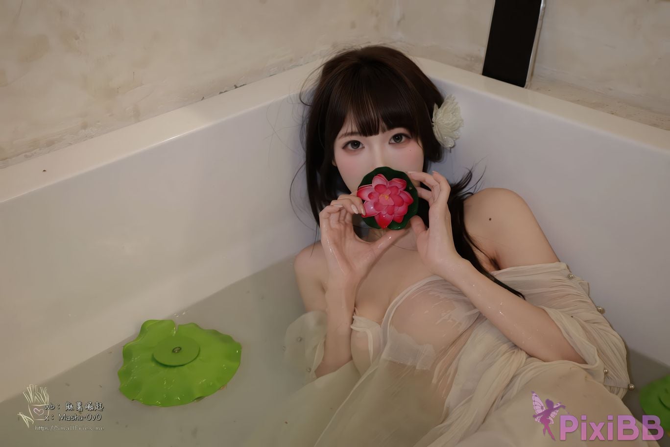 Cosplayer Mochi is delicious underwater moon Mid Autumn Festival PixiBB.COM 074