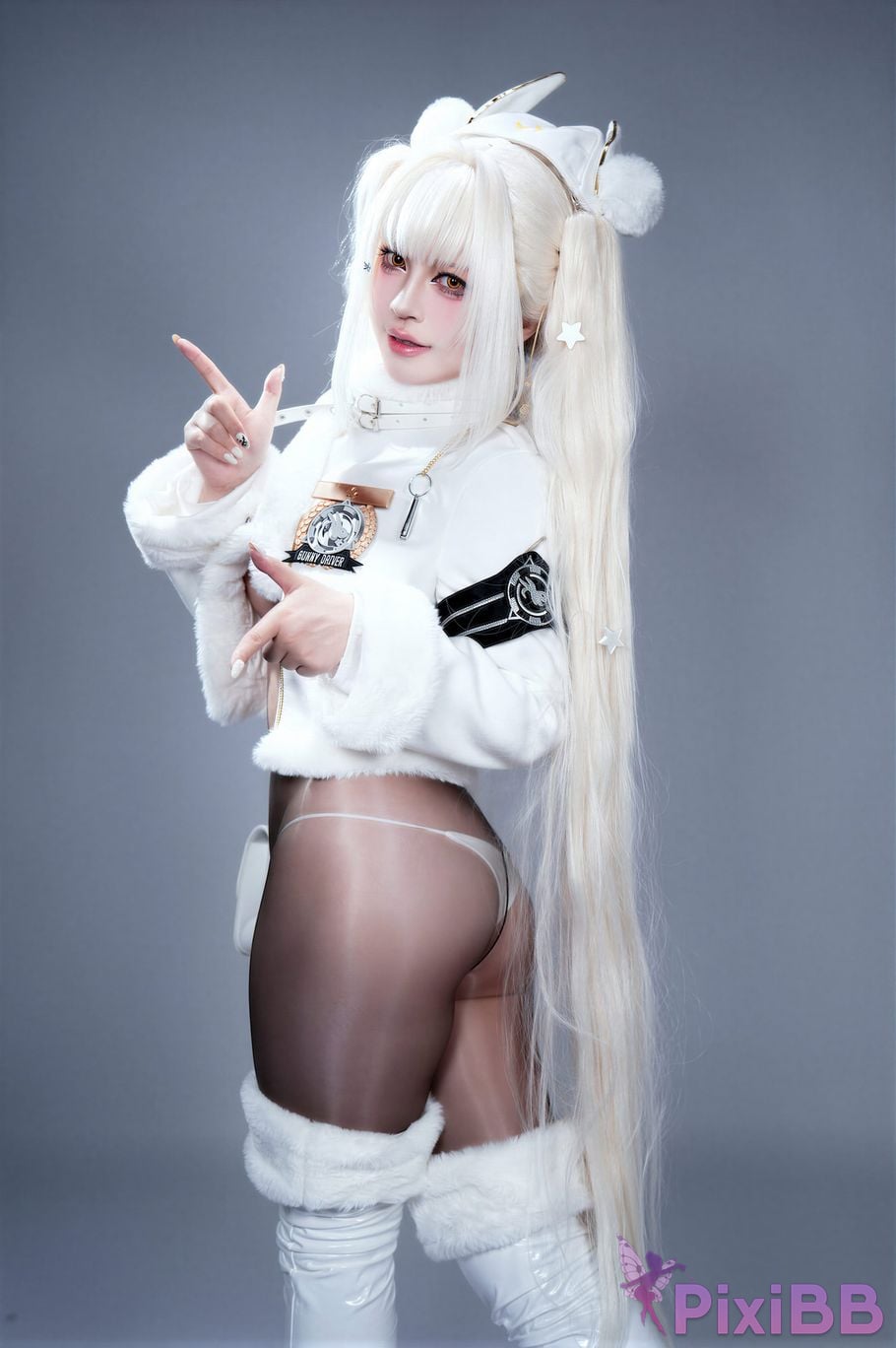 Cosplayer Half son Nikke goddess of victory Blanche lucky express PixiBB.COM 034
