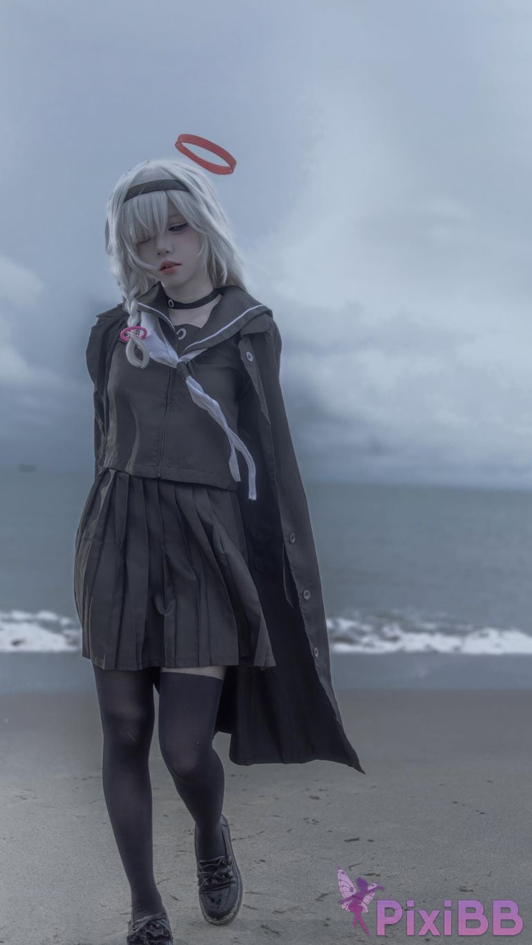 Cosplayer Zhiyue Etsu ko Blue Archive prana PixiBB.COM 007