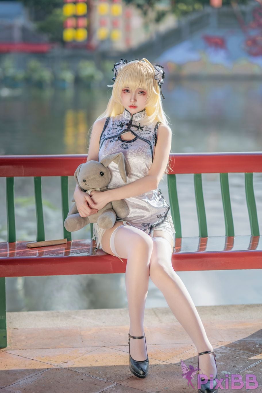 Cosplayer Big roll small Qiongmei cheongsam PixiBB.COM 010