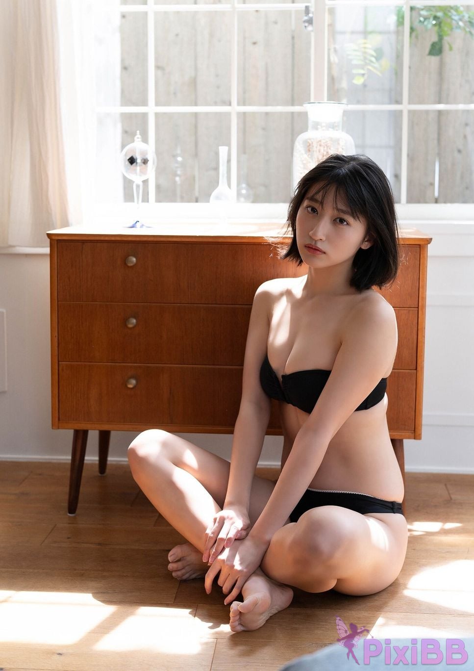Japanese Idol Akira Mizuno Hitomi true self BRODY digital photography PixiBB.COM 045