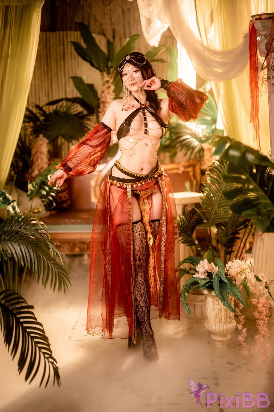 Cosplayer Zaya autumn Dancer PixiBB.COM 002
