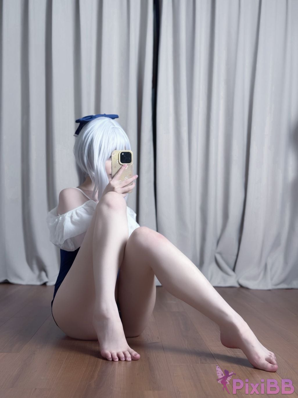 Cosplayer young love Youmeko Blue Archive Yuexue Gongzi PixiBB.COM 011
