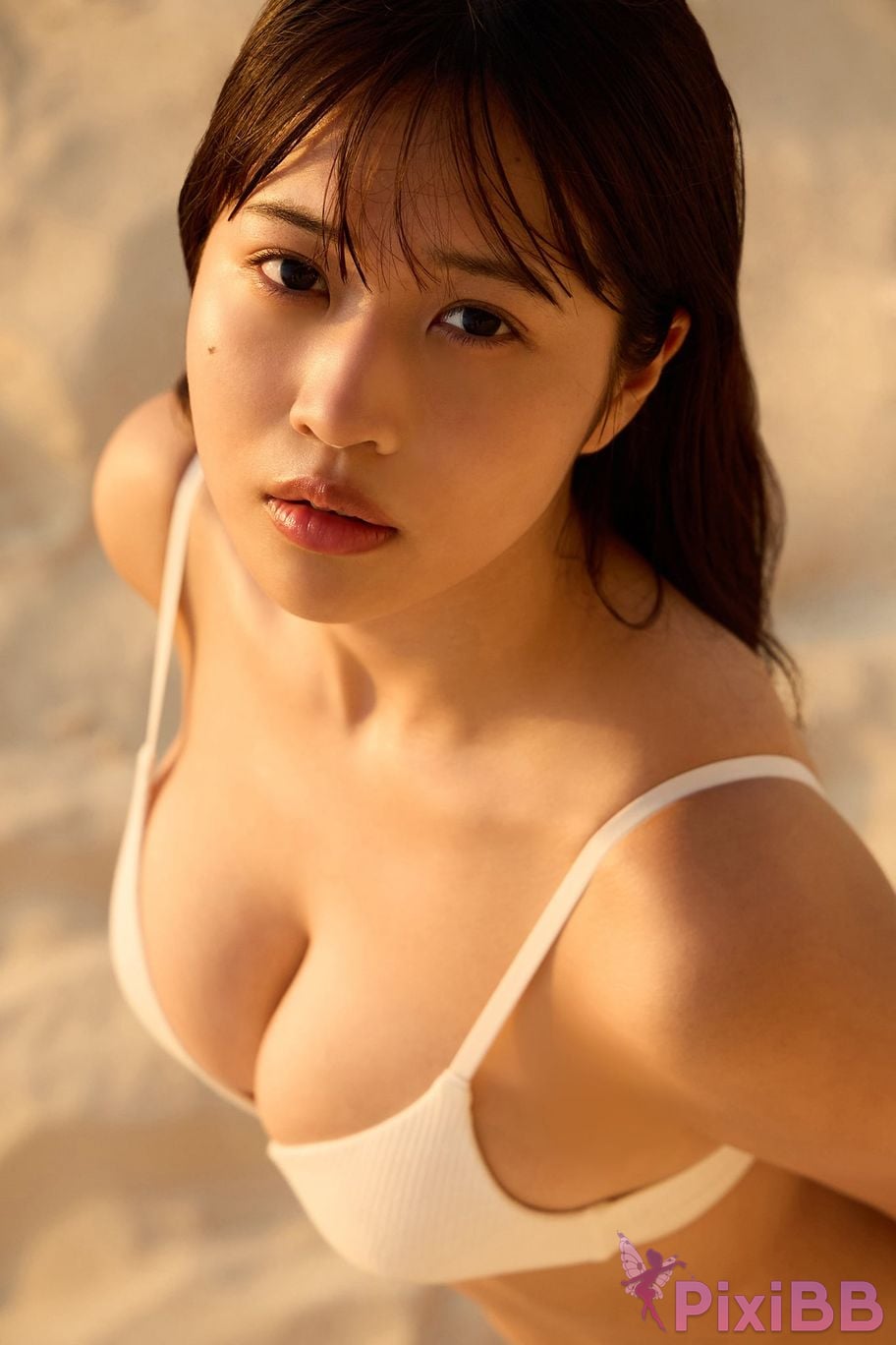 Japanese Idol Miyuka Minami Expanded version Complete 50P Yanmaga Other YM2024 Year 17 Issue unreleased cut digital photo book PixiBB.COM 044