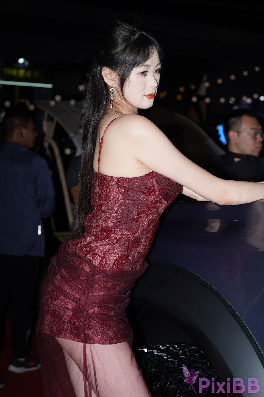 Featured Street Photography Works No.6010 Xiaoya in red dress PixiBB.COM 119
