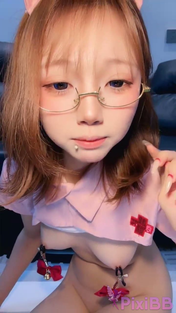 OtherXXX Shao Di sauce Soft cute little bitch with glasses and pure lust PixiBB.COM 024