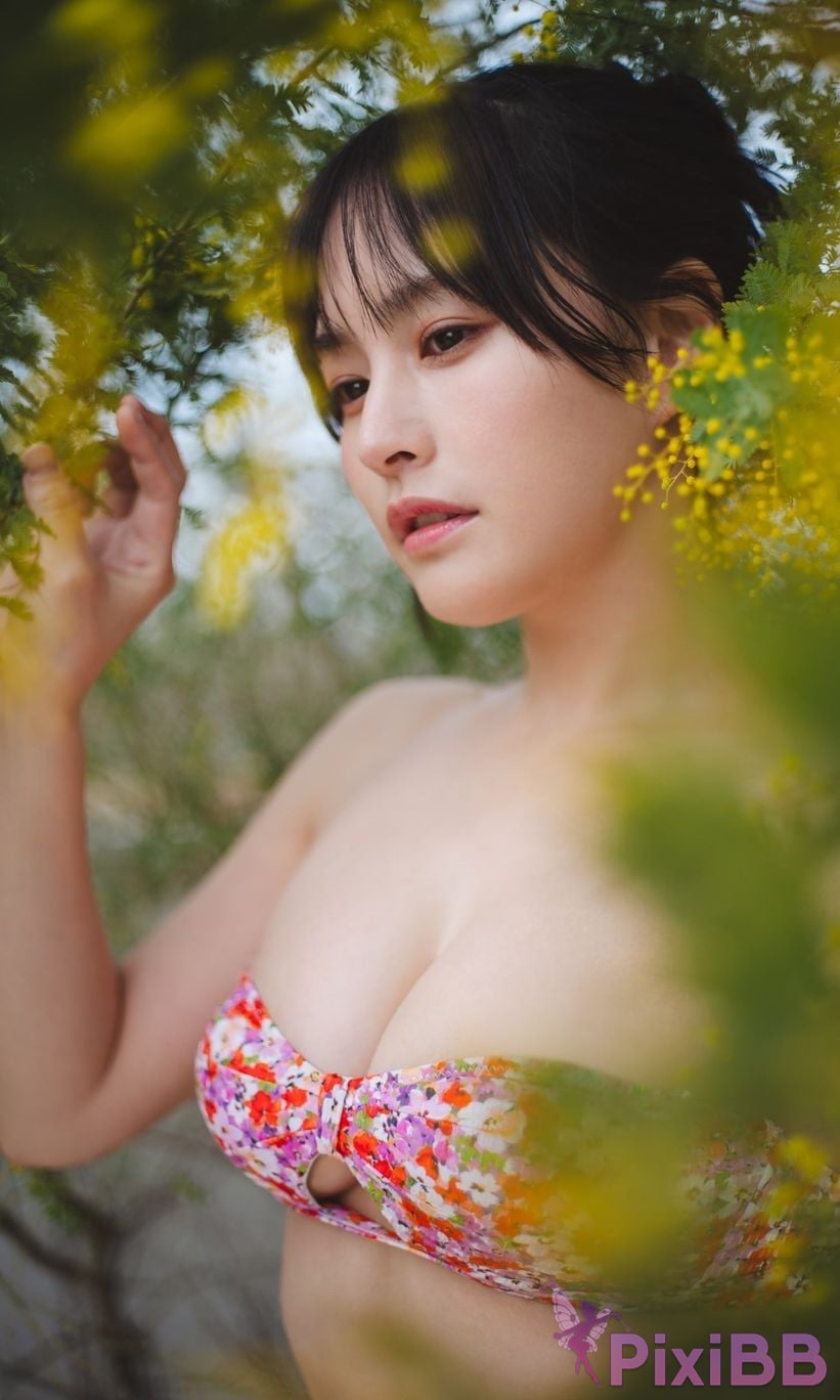 Japanese Idol Saki Kosaka Digital only Bloom in all its glory weekly play PHOTO BOOK PixiBB.COM 051