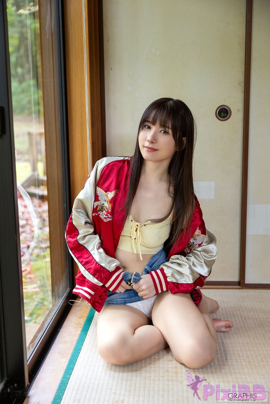 Japanese Idol Mei Itsukaichi Graphis SUMMER SPECIAL 2025 Vacation Vol.4 5 PixiBB.COM 002