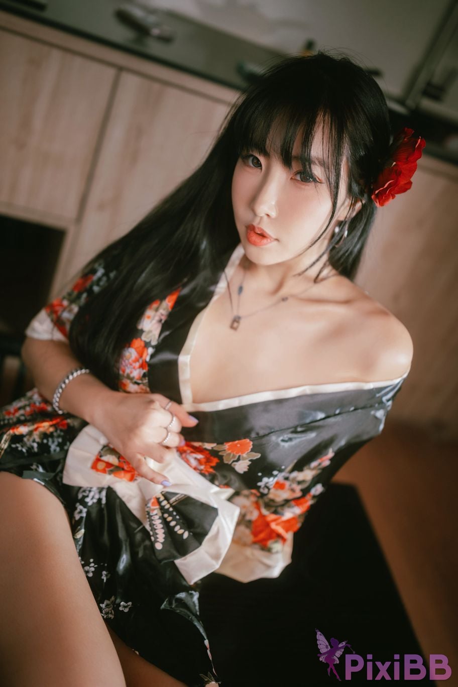 SUA Ryokan Yukata PixiBB.COM 002
