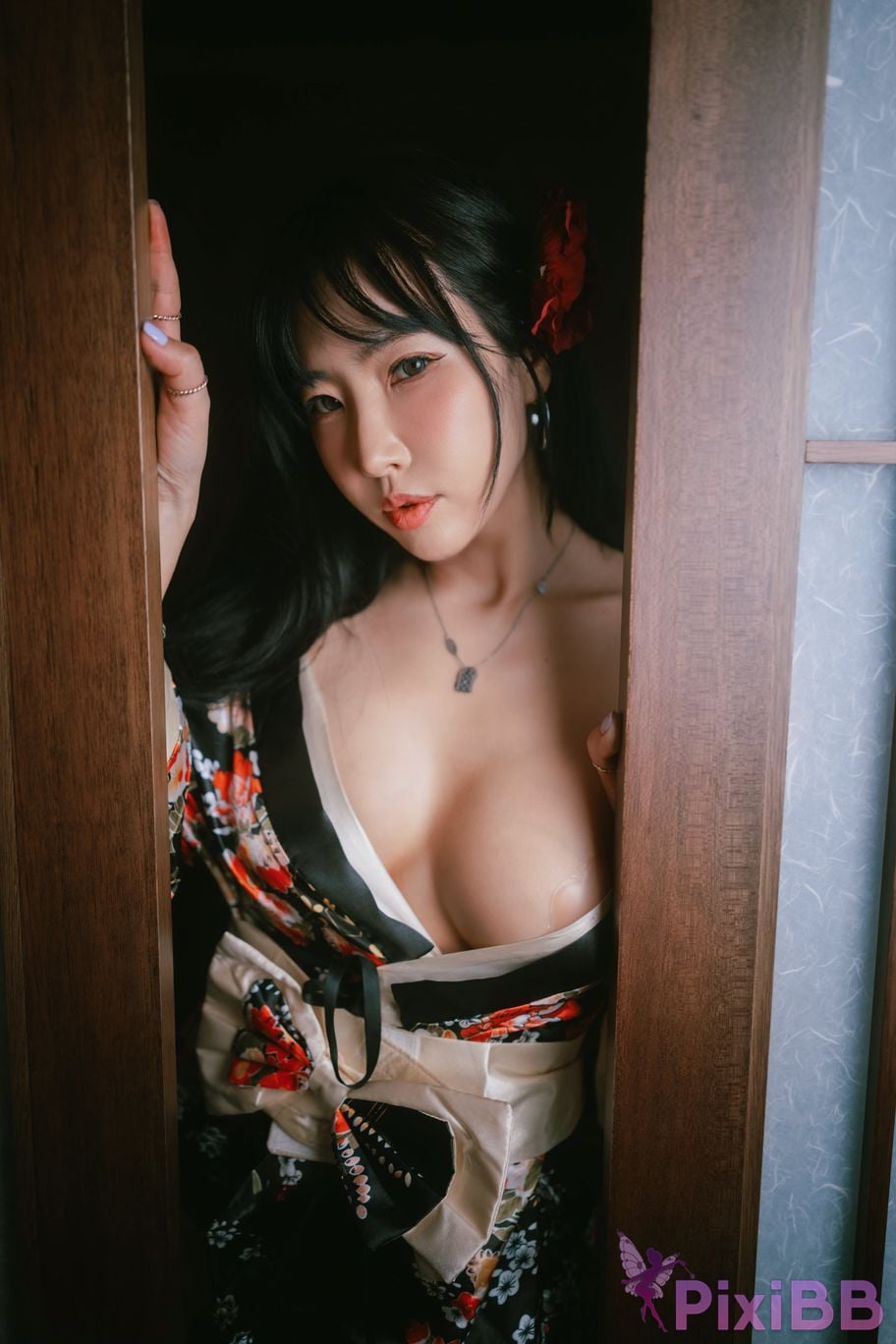 SUA Ryokan Yukata PixiBB.COM 039