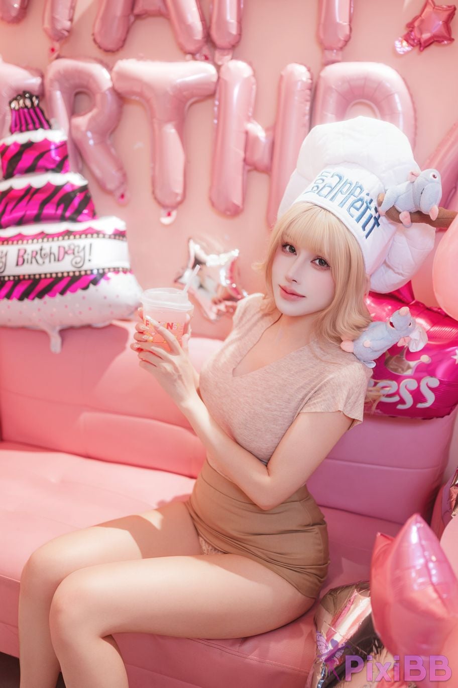 Cosplayer Deer eight years old Small powder private party PixiBB.COM 002