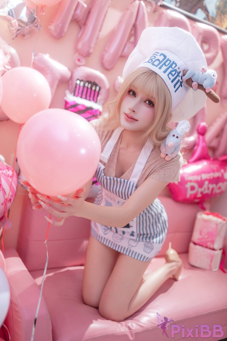 Cosplayer Deer eight years old Small powder private party PixiBB.COM 018