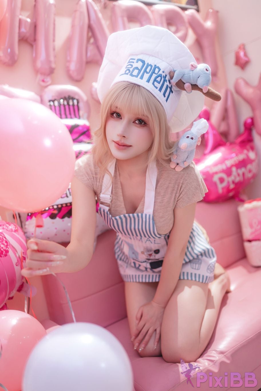 Cosplayer Deer eight years old Small powder private party PixiBB.COM 020
