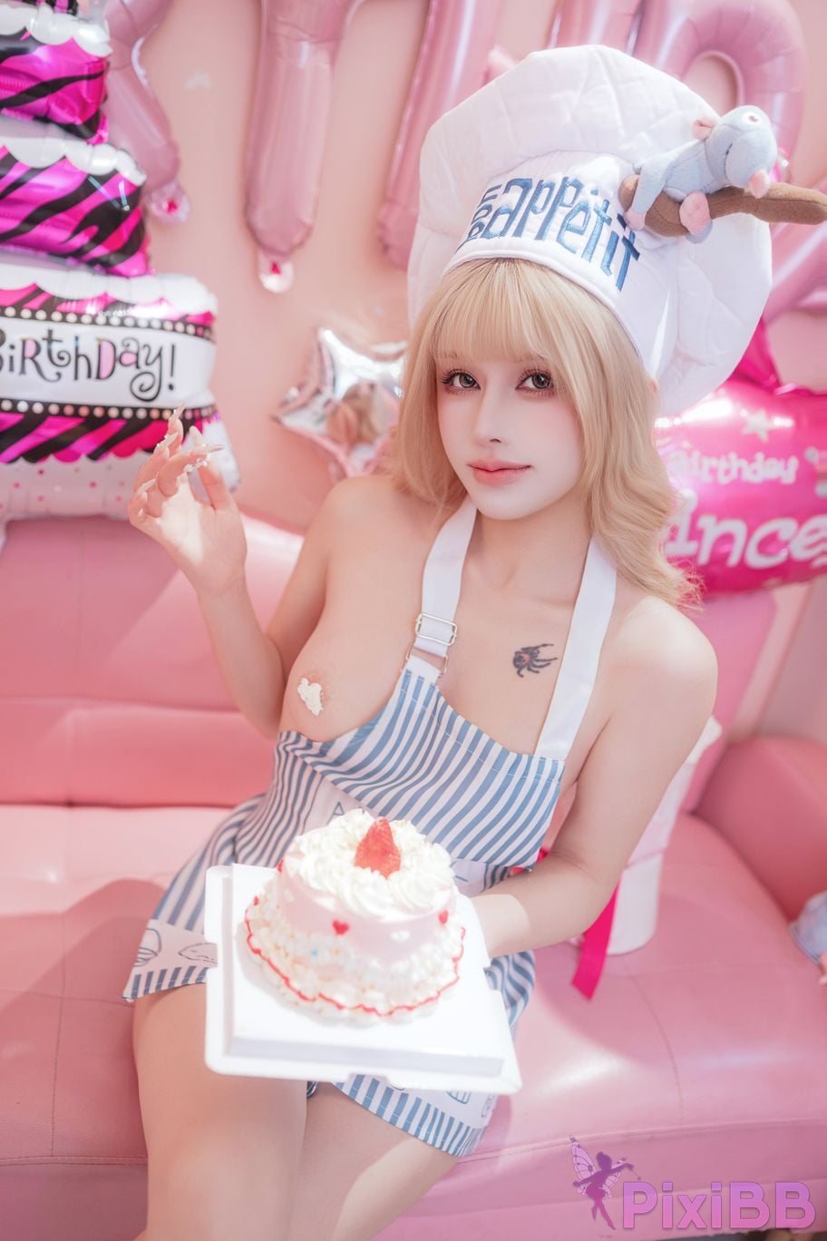 Cosplayer Deer eight years old Small powder private party PixiBB.COM 063