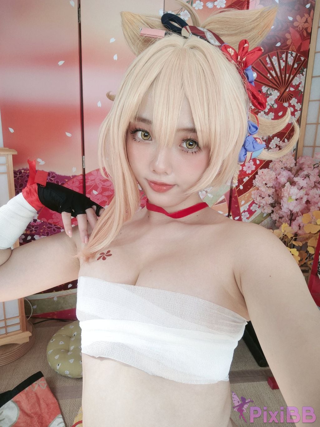 Cosplayer Messie Huang Yoimiya PixiBB.COM 036