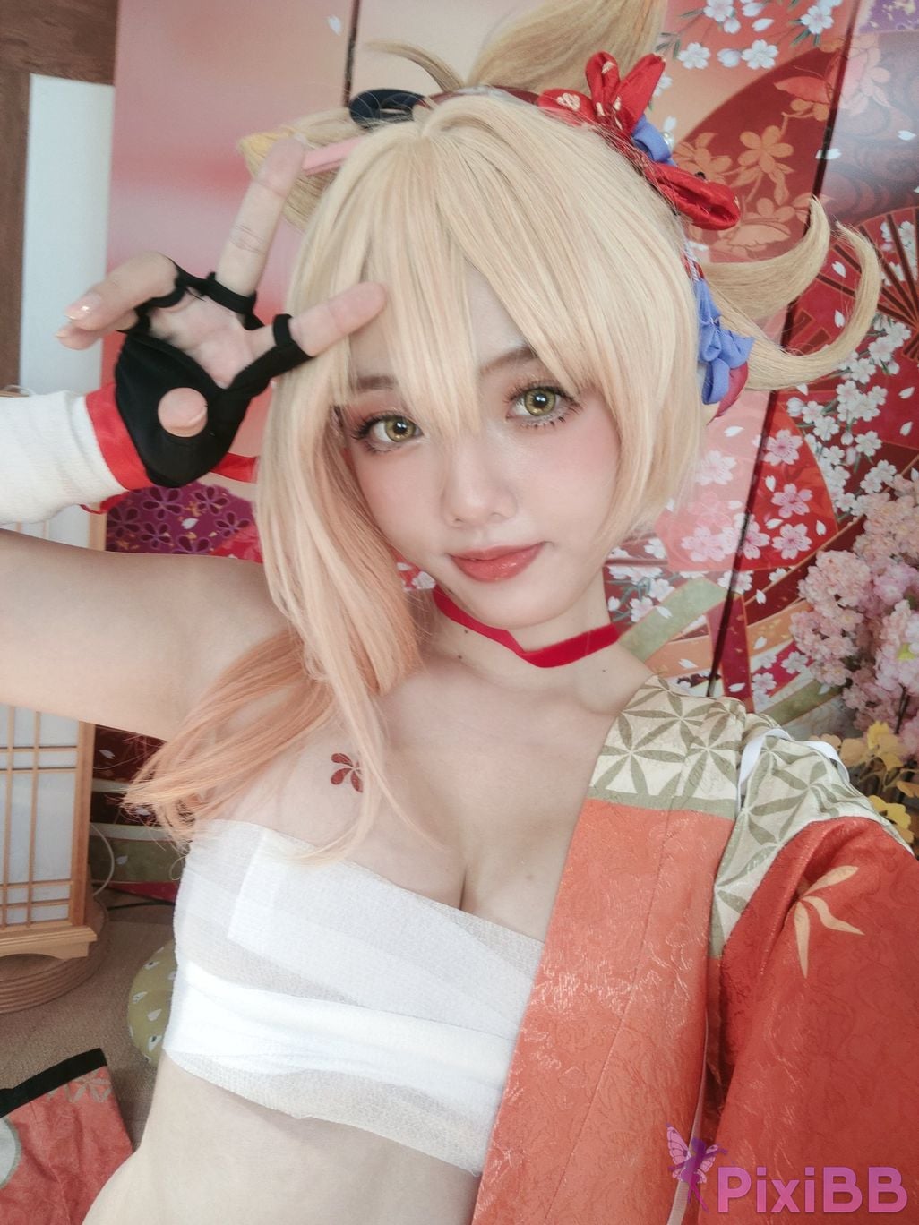 Cosplayer Messie Huang Yoimiya PixiBB.COM 041