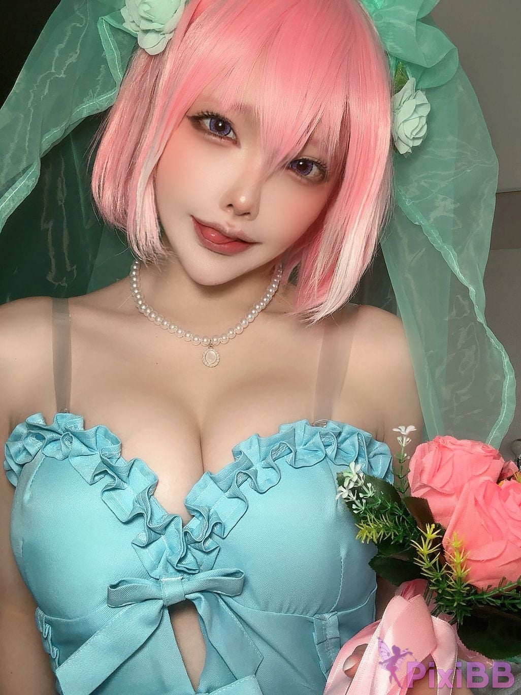 Cosplayer Etocha Momo PixiBB.COM 001