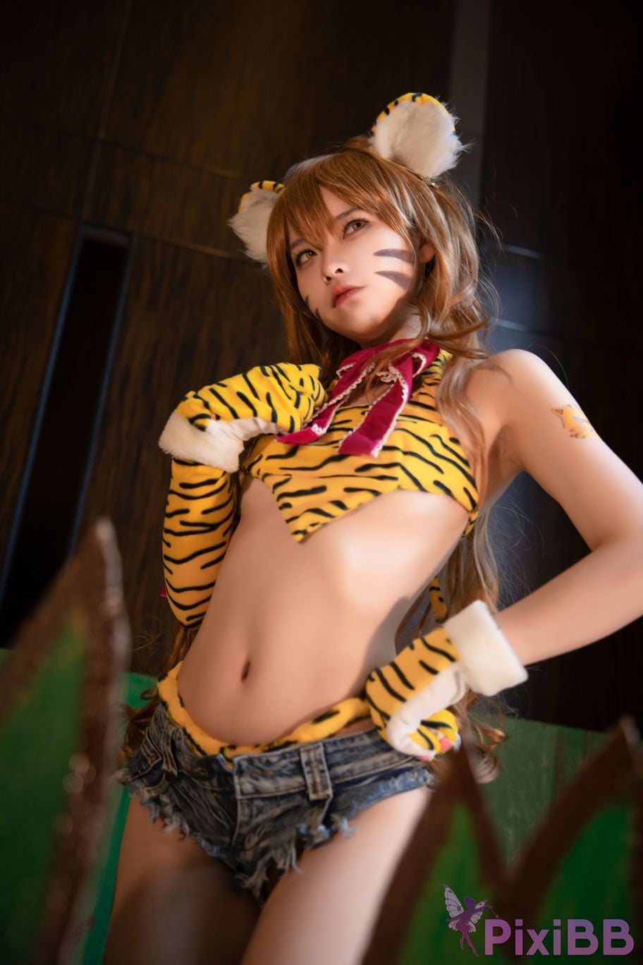 Cosplayer G44 wont get hurt Aisaka Taiga Tiger out of PixiBB.COM 010