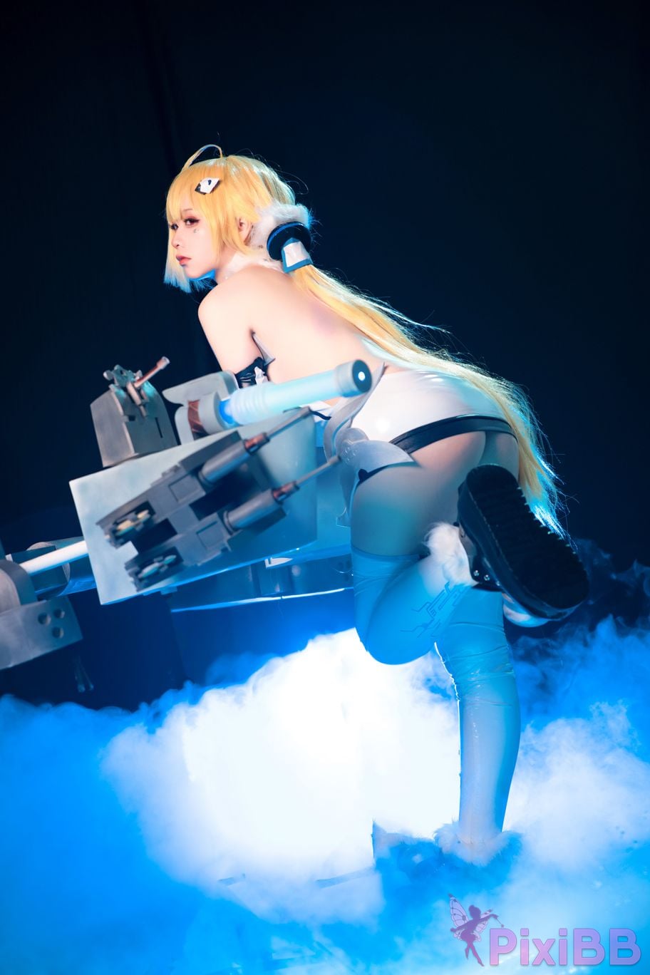 Cosplayer G44 wont get hurt Eldridge Lift high PixiBB.COM 010