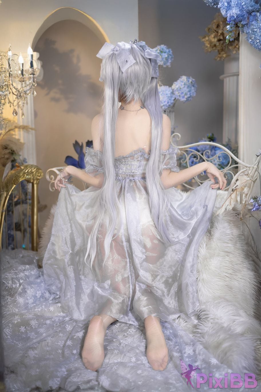 Cosplayer Crispy cake yaki NIKKE cinderella crystal princess PixiBB.COM 020