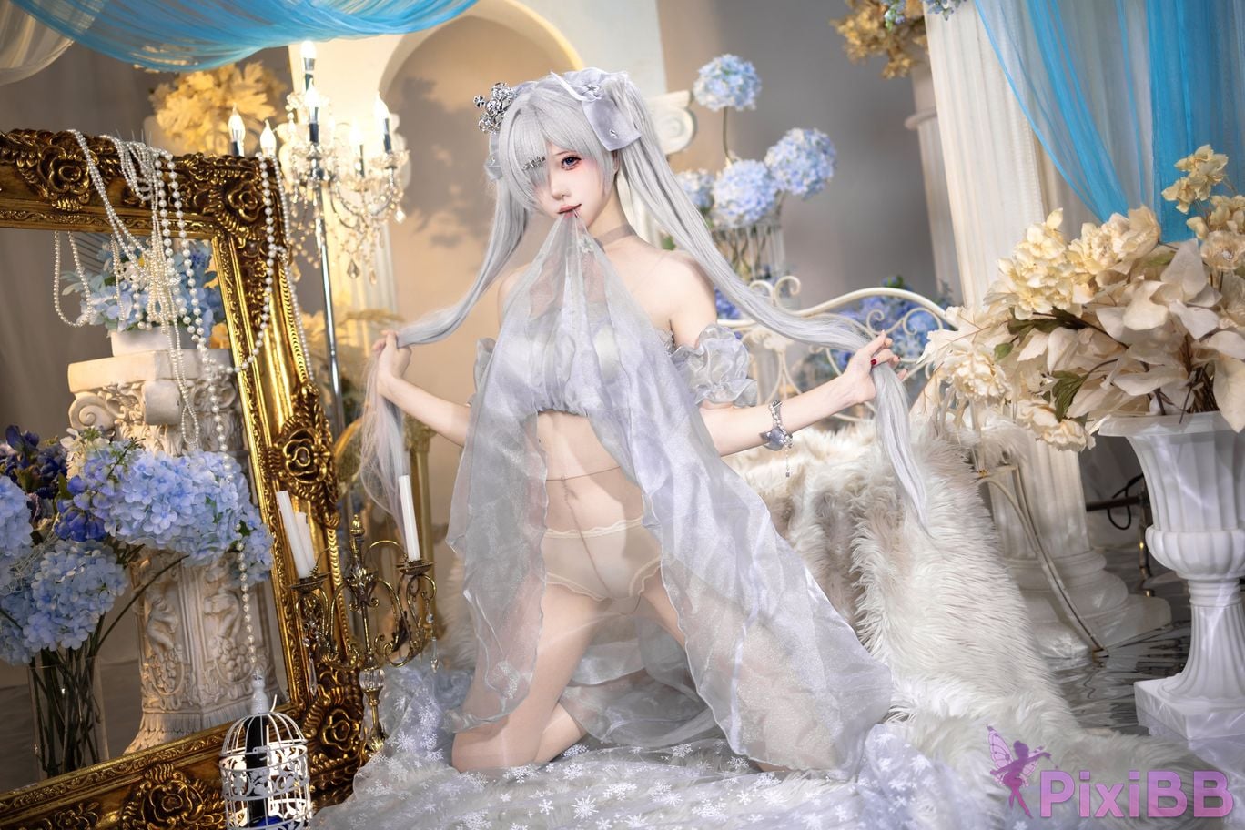 Cosplayer Crispy cake yaki NIKKE cinderella crystal princess PixiBB.COM 026