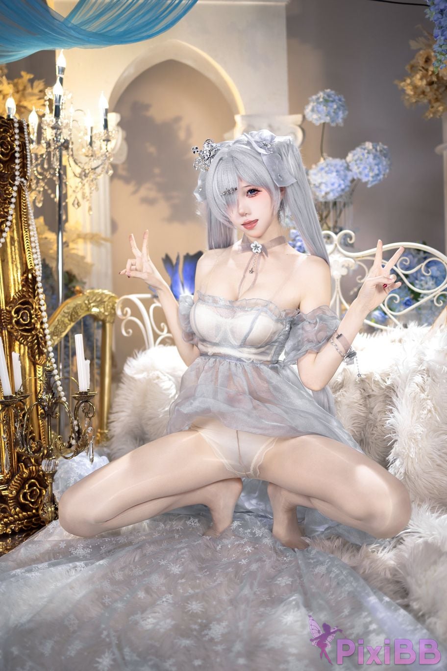 Cosplayer Crispy cake yaki NIKKE cinderella crystal princess PixiBB.COM 033