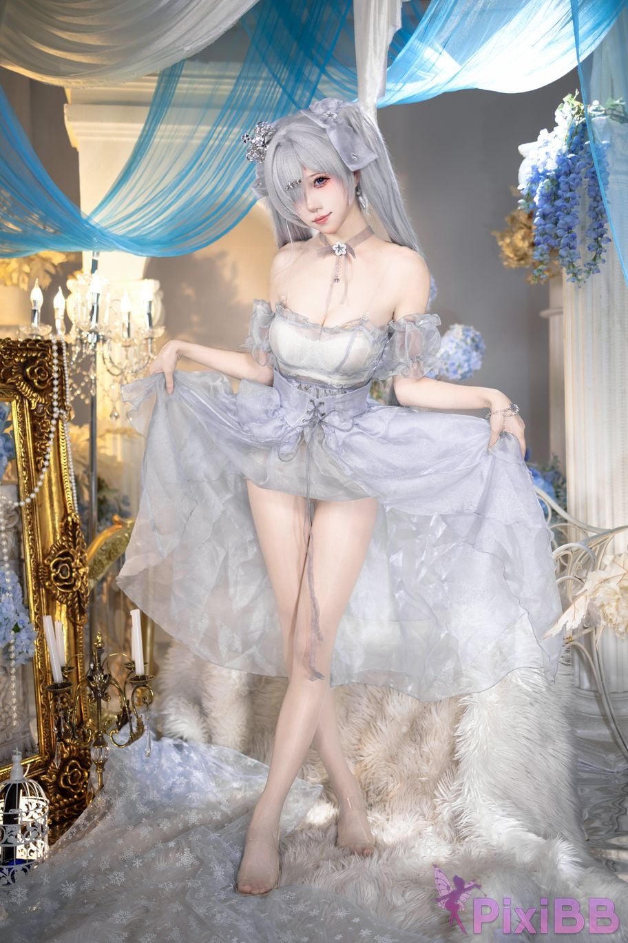 Cosplayer Crispy cake yaki NIKKE cinderella crystal princess PixiBB.COM 034