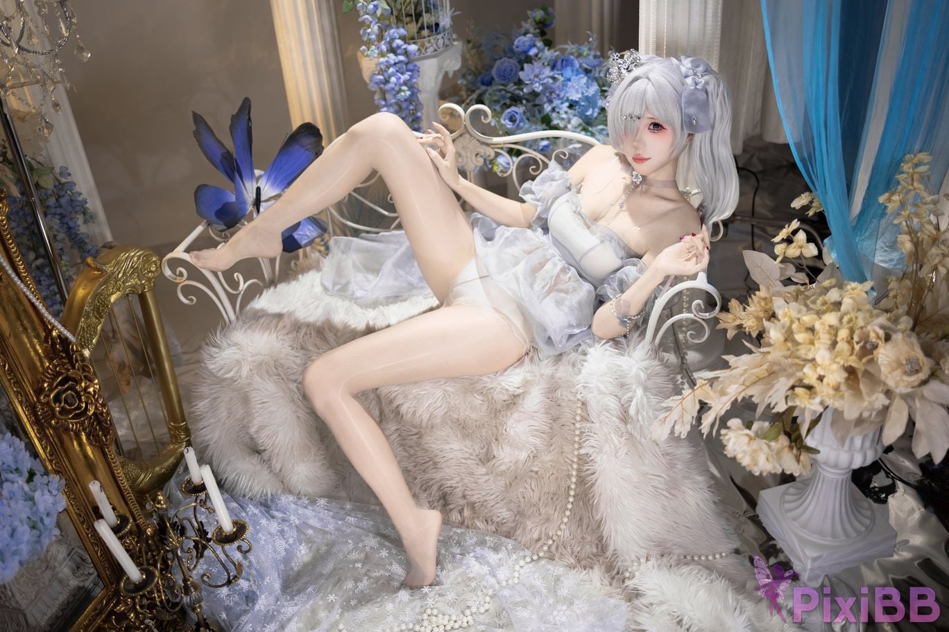 Cosplayer Crispy cake yaki NIKKE cinderella crystal princess PixiBB.COM 041