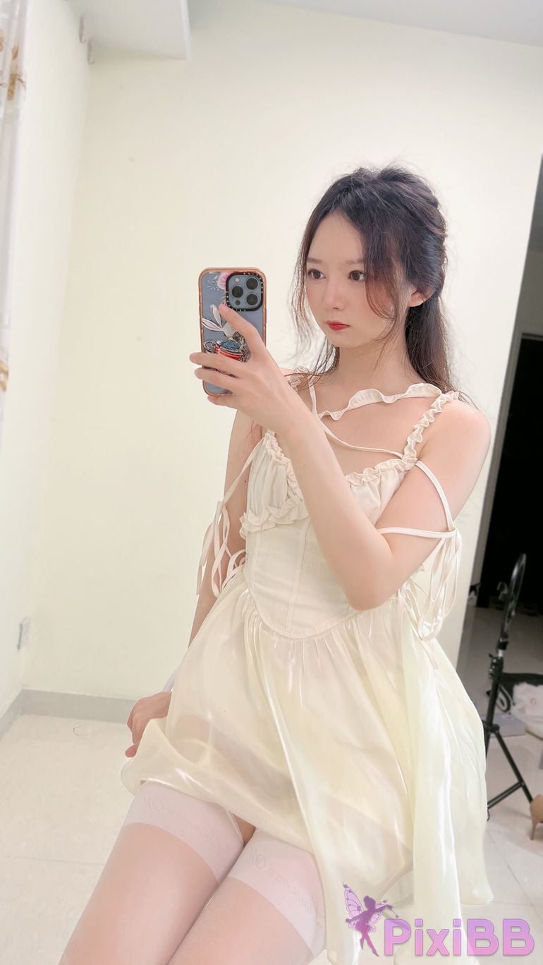 Cosplayer 51 Sauce 2023 Year 06 Yue Zhen love powder PixiBB.COM 072