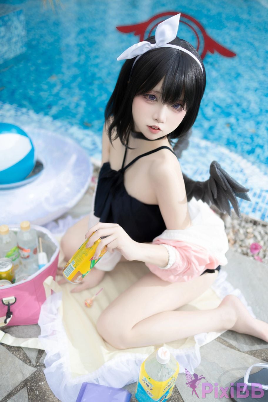Cosplayer Zhiyue Etsu ko Blue Archive Seizan Mashiro swimsuit PixiBB.COM 010