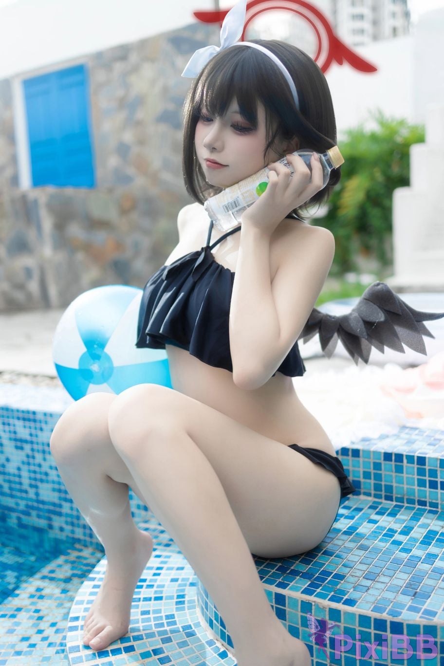 Cosplayer Zhiyue Etsu ko Blue Archive Seizan Mashiro swimsuit PixiBB.COM 020