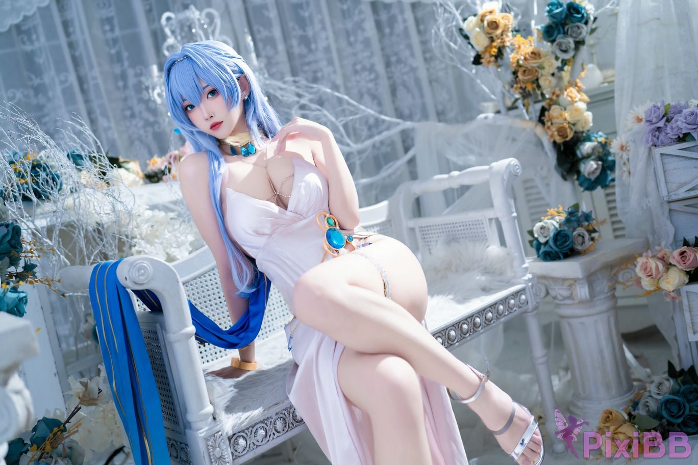 Coser Nikke PixiBB.COM 016