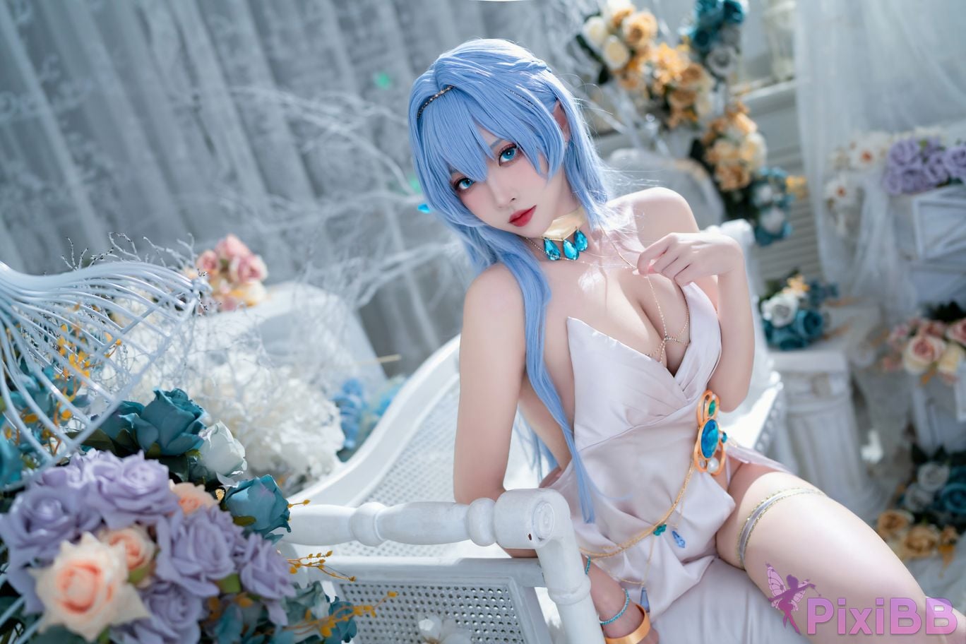 Coser Nikke PixiBB.COM 019