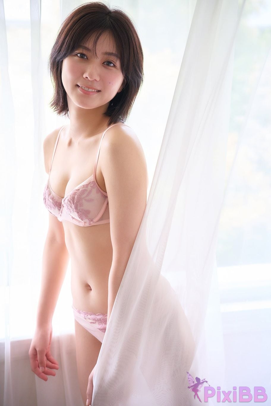 Japanese Idol Maria Shimizu clear water Maria youre showing too much. PixiBB.COM 026