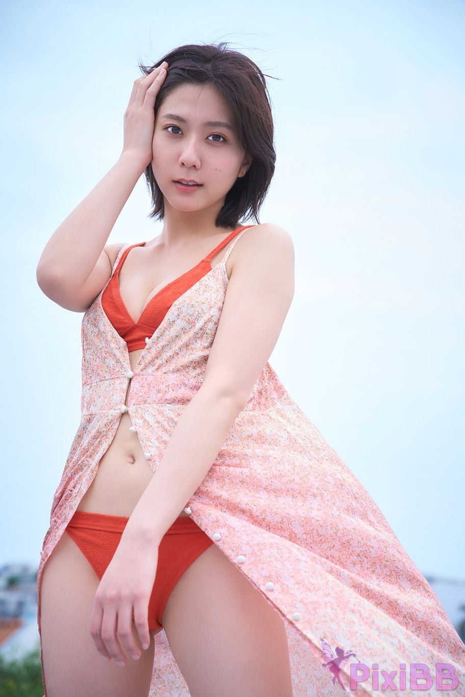 Japanese Idol Maria Shimizu clear water Maria youre showing too much. PixiBB.COM 047